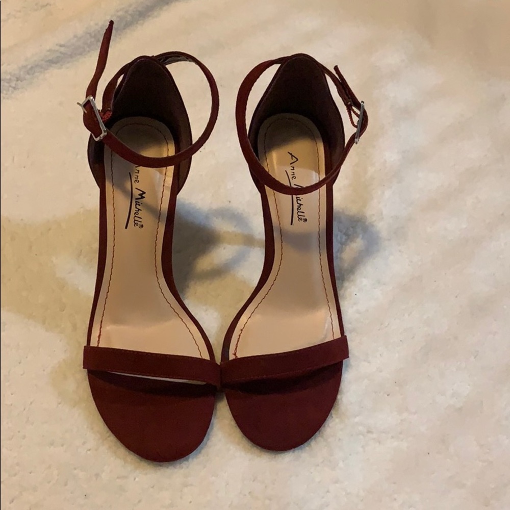 Anne Michelle Heels